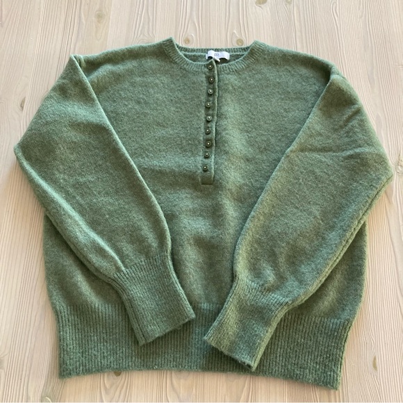 La Redoute Sweaters - La Redoute Granddad Collar Sweater size S